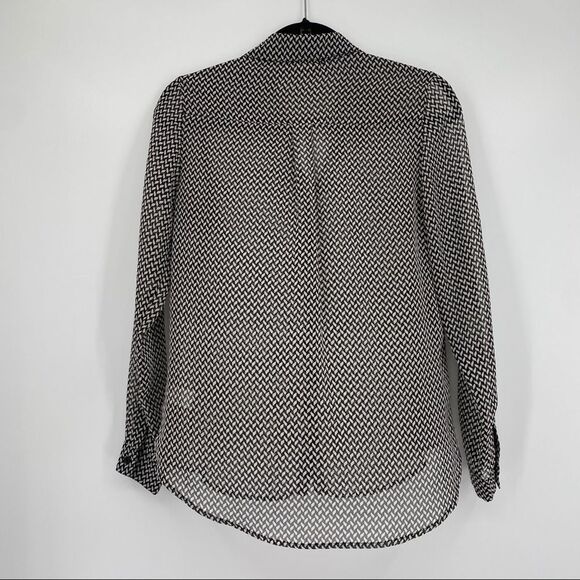 🐇 Pleione Women's 70s Inspired Striped Sheer Chiffon Button Down Shirt - Picture 8 of 9